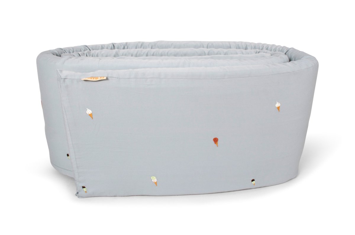 Sengerand – broderet Cool Summer design – Pearl Blue - Billede 2